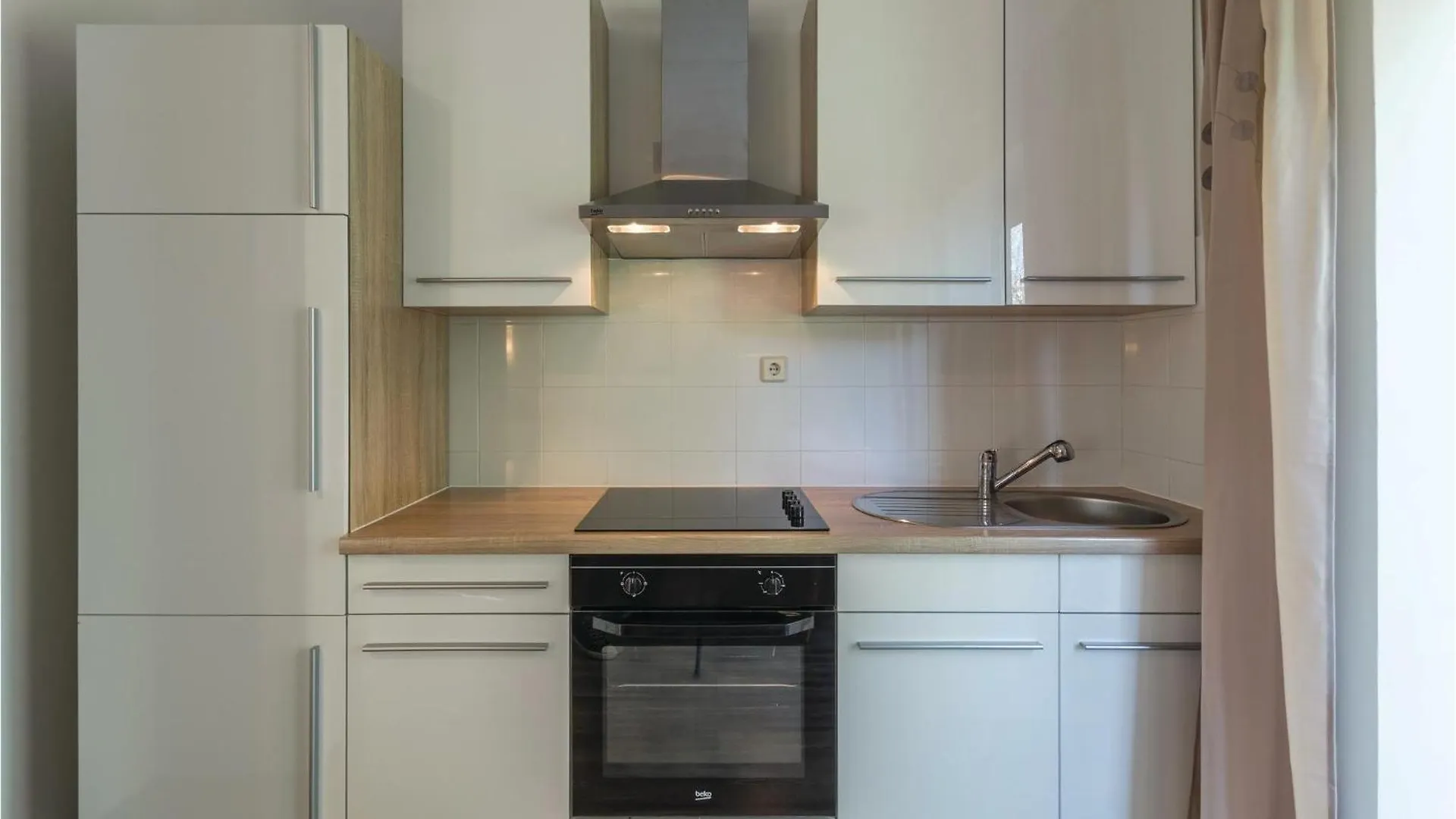 Stunning Apartment In Pula With House Sea View 0*,  Croatia