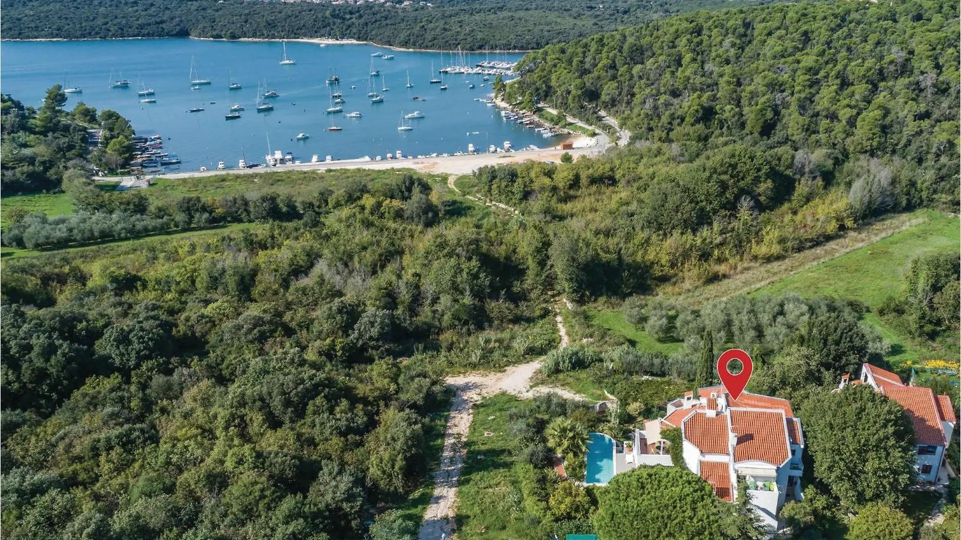 Stunning Apartment In Pula With House Sea View